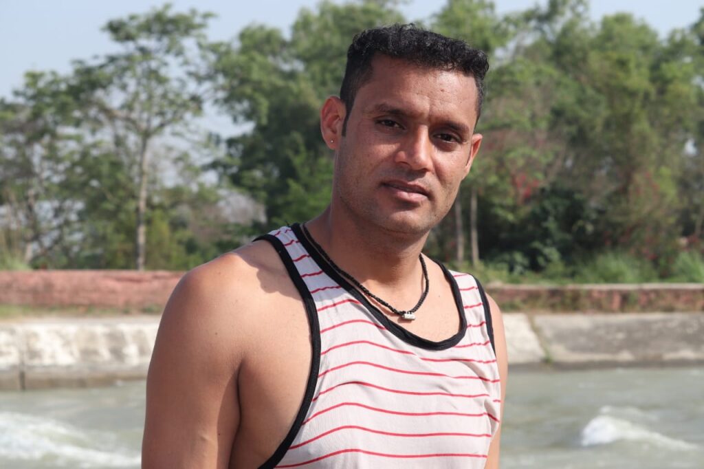 जान पर खेलकर सभासद गुलफाम साबरी व शीनू अब्बासी ने गंगनहर में डूबते कृष्णा की बचाई जान,,,।