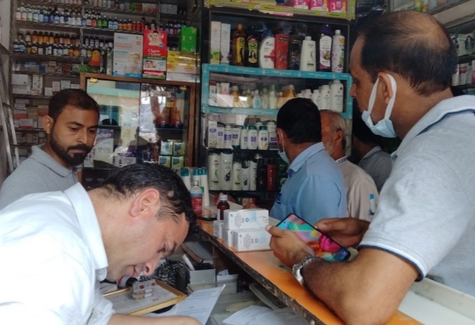 लंबे समय बाद जागी ड्रग्स विभाग टीम,रुड़की मेडिकल स्टोर स्वामियों में हड़कम्प,,,,।