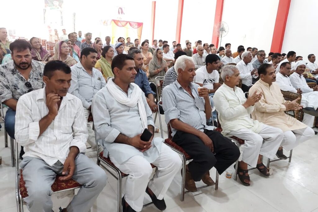 नगर के होनहार खिलाड़ी शौर्य सैनी तथा अभिनव देशवाल को ब्राजील में हुए 24-वें देव ओलंपिक राइफल शूटिंग प्रतियोगिता एवं पिस्टल शूटिंग प्रतियोगिता में पदक मिलने पर नगरवासियों ने गर्मजोशी से किया स्वागत,,,