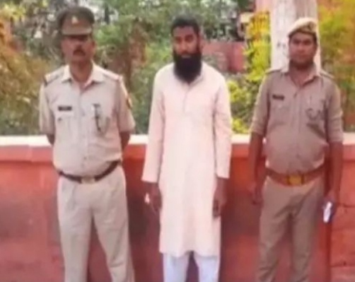 बीवी का हत्यारोपी मस्जिद का  इमाम उस्मान मूल रूप से बंदरजूड़ मुजाहिदपुर सतीवाला जिला हरिद्वार उत्तराखंड का है निवासी ,,,,