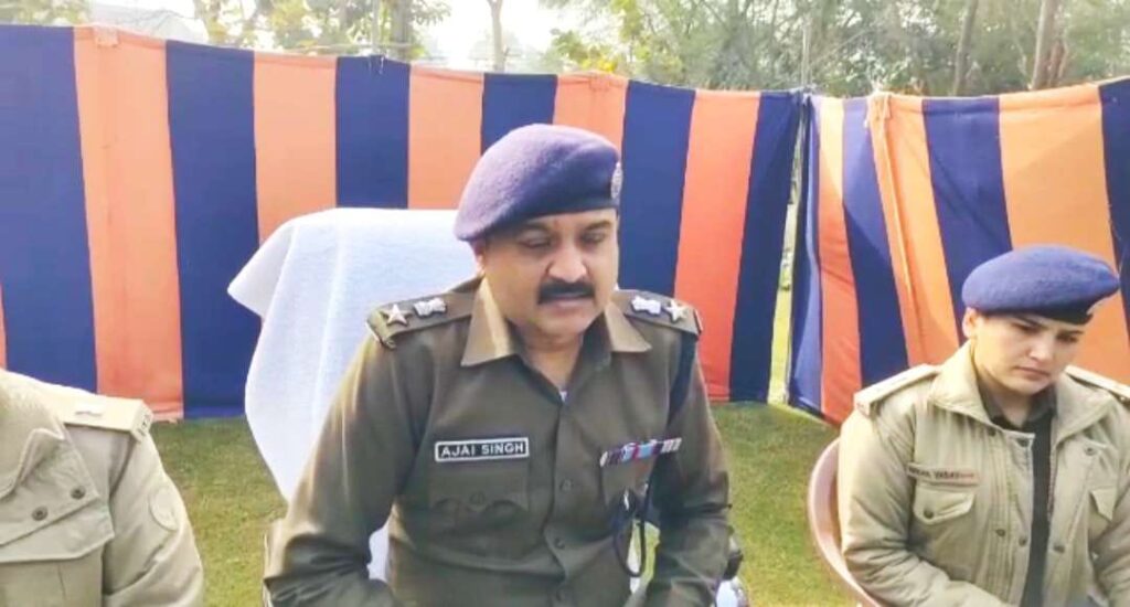 बचाव कार्य के लिये 5 दरोगा व 28 पुलिस कर्मी जनपद हरिद्वार से भेजे गये जोशीमठ,,,