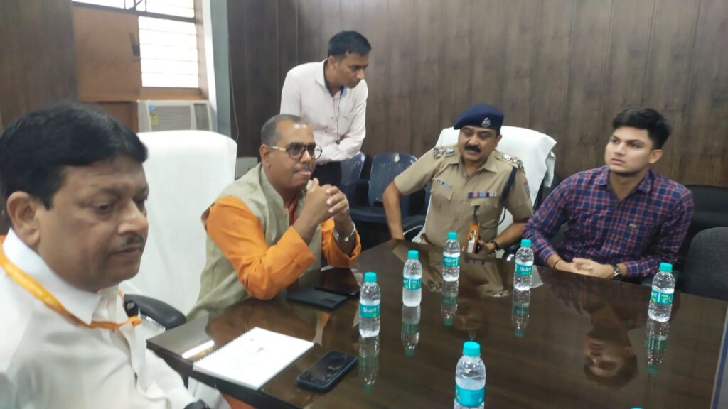 बवाल की जांच सीबीसीआईडी से कराने,मुआवजा व परिजन को सरकारी नोकरी के निर्देश,,,अरुण हलदर