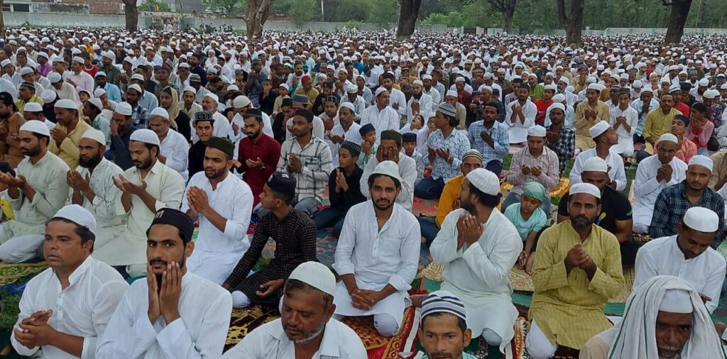 रुड़की व देहात क्षेत्र में ईद-उल-अजहा का त्योहार अकीदत और शांति के साथ मनाया गया,मांगी अमन-शांति की दुआएं,,,