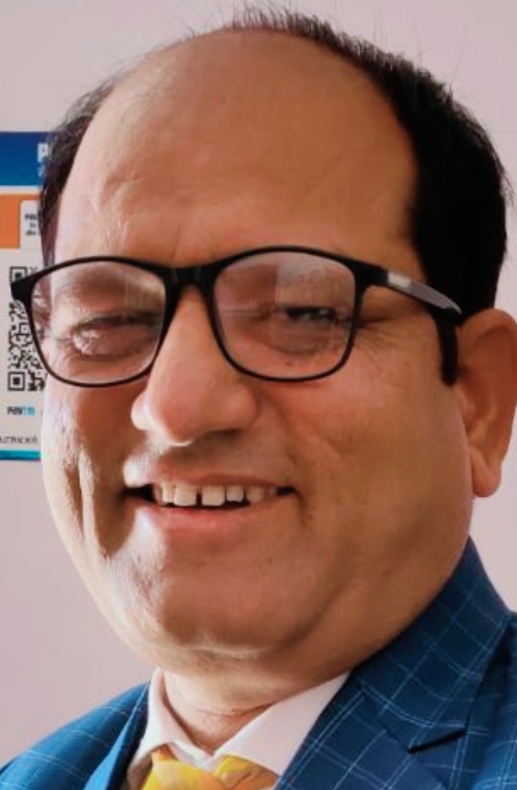 जनता चुने मुझे विधायक सांसद, नहीं लूंगा तन्खा और पेंशन,,,पत्रकार इंतखाब आजाद