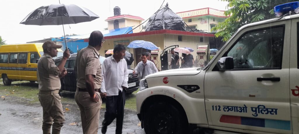 अपराध एवं अपराधियों पर लगाम लगाने में अव्वल पौड़ी पुलिस जन सरोकारों को निभाने में भी पीछे नहीं,,,