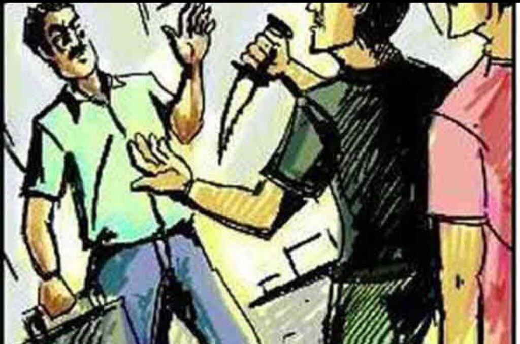 कप्तान प्रमेंद्र डोबाल के निर्देश पर चलाए जा रहे अभियान के तहत पुलिस ने बहादराबाद के मरगूबपुर क्षेत्र से गैंगेस्टर के दो आरोपियों को धर दबोचा,,,