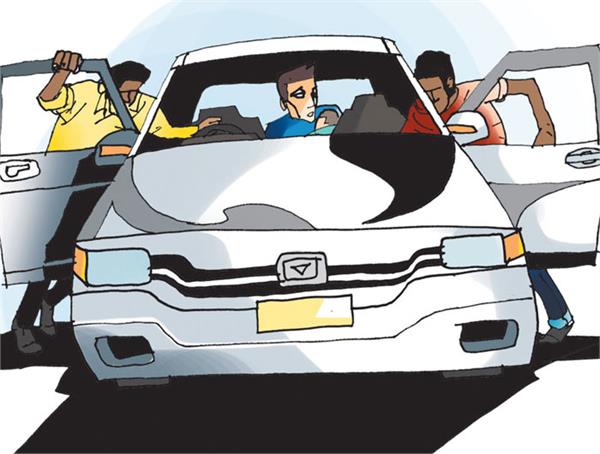 शहर में छुटभैये और पिल्ला गैंग को संरक्षण देने को लेकर चर्चाओं में आए भाजपा के एक पूर्व विधायक का करीबी चेला लूट के मामले में फंसा,,,