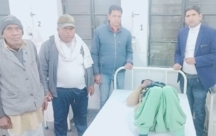 जमीनी विवाद में दलित महिला ने अन्य समुदाय के लोगों पर धारदार हथियार से घायल करने का लगाया आरोप,,,