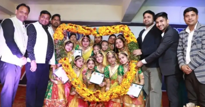 विशंभर सहाय ग्रुप आफ इंस्टीट्यूशंस संचालित रूपचंद शर्मा एजुकेशन ट्रस्ट ने अपने महाविद्यालय की संस्थापक सदस्य स्वर्गीय श्रीमती खेमवती जी की दसवीं पुण्यतिथि पर नृत्य ,मेहंदी एवं रंगोली प्रतियोगिता का किया आयोजन,,,