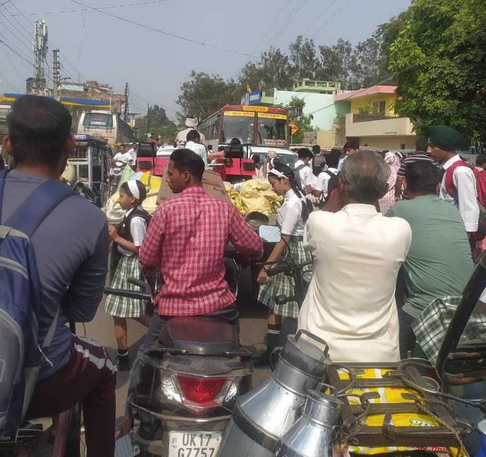नगर विधायक ने नब्बे लाख रुपए की लागत से कराए गए इस रपटे के निर्माण में किया बड़ा भ्रष्टाचार,,,निवर्तमान मेयर गौरव गोयल