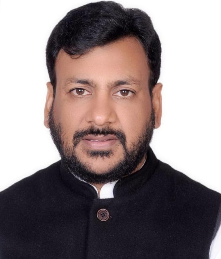 धार्मिक ग्रंथ की बेअदबी मामले में शादाब शम्स ने हरिद्वार पुलिस और मुस्लिम समुदाय का किया आभार,युवाओं से की सोशल मीडिया के दुरुपयोग न करने की अपील,,,