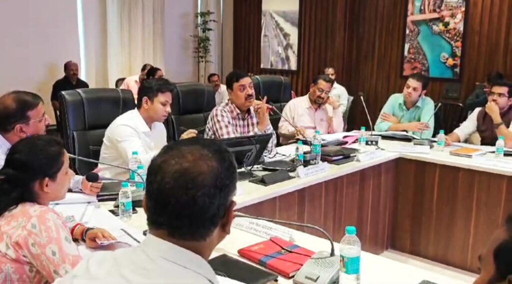आयुक्त गढ़वाल मंडल, विनय शंकर पांडये की अध्यक्षता में हरिद्वार-रुड़की विकास प्राधिकरण की 83 वीं बोर्ड बैठक का किया गया आयोजन ,,,