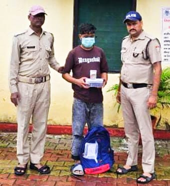 पिथौरागढ़ से चरस लेकर हरिद्वार पहुंचे एक नशा तस्कर को पुलिस टीम ने धर दबोचा,,,