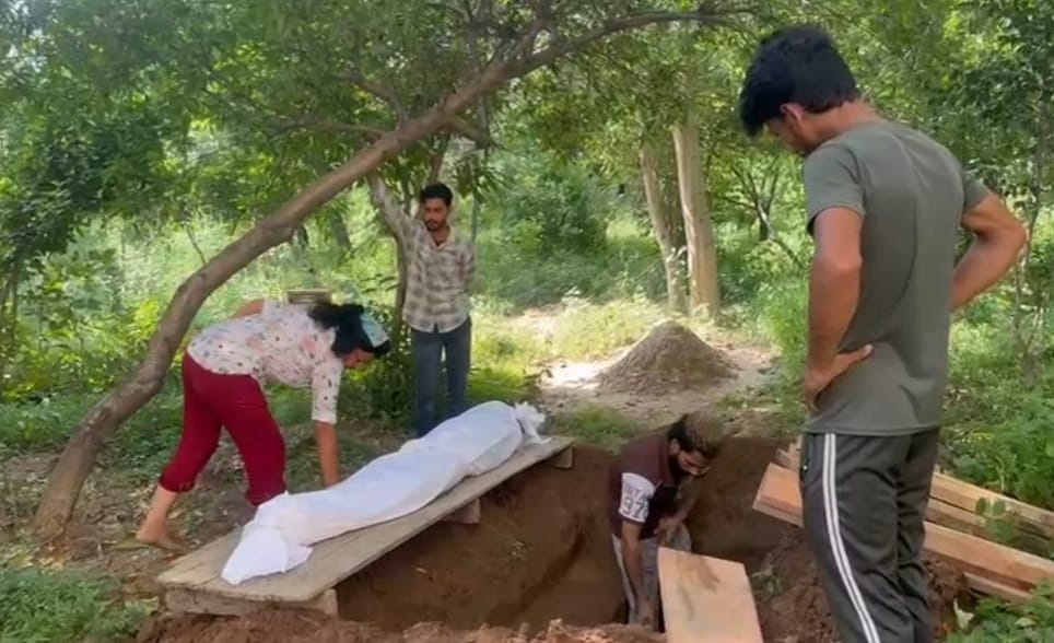 देश की बेटी क्रांतिकारी शालू सैनी ने रचा इतिहास,अज्ञात शवों को न कहे लावारिस,मैं हूं इन सबकी वारिस,,,