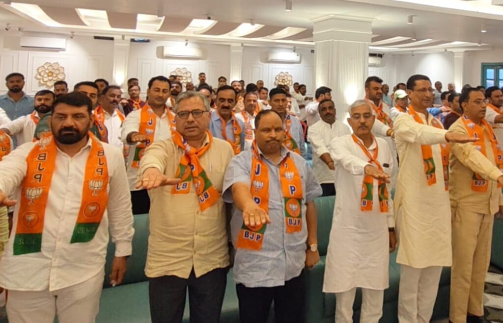 आत्मनिर्भर भारत बनाने के लिए स्थानीय उद्योगों को सशक्त बनाना आवश्यक,प्रदेश महामंत्री दीप्ति रावत,,,
