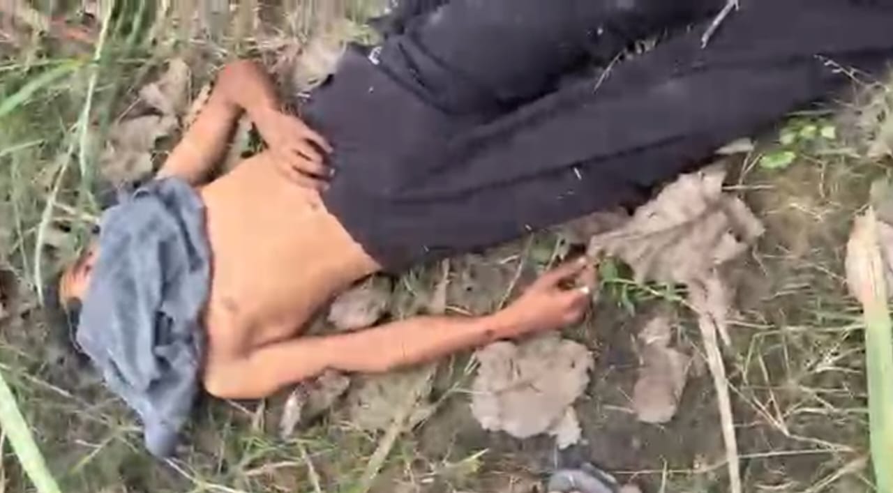 रामपुर में युवक की संदिग्ध परिस्थितियों में हुई हत्या से क्षेत्र में दहशत का माहौल,शव पोस्टमार्टम के बाद परिजनों ने किया सुपुर्द-खाक,,,