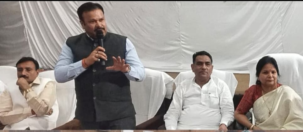 रूड़की नगर निगम बोर्ड बैठक में विकास के कई प्रस्ताव पारित,हल्की नोकझोंक के बीच कई प्रमुख मुद्दों पर हुई चर्चा,,,