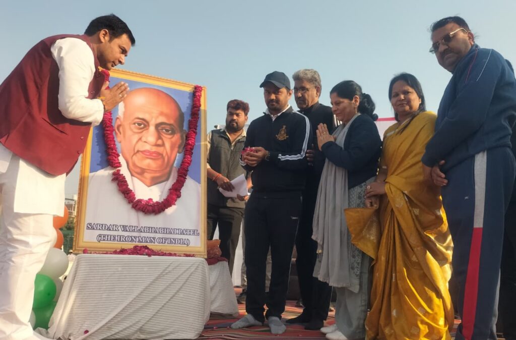 “रन फॉर यूनिटी” कार्यक्रम में लौह पुरुष सरदार पटेल के आदर्शों पर हुई चर्चा के साथ ही रुड़की नगर में हुआ दौड़ का आयोजन,,,