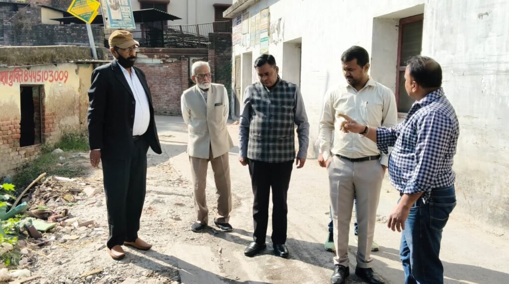 मोहल्ला सोत स्थित पुलिस चौकी से धोबी घाट तक संकरा रास्ता जल्द ही सिंचाई विभाग और नगर निगम की साझेदारी तथा ज्वाइंट मजिस्ट्रेट के निरीक्षण व अथक प्रयासों से चौड़ा होने की जगी उम्मीद,,,