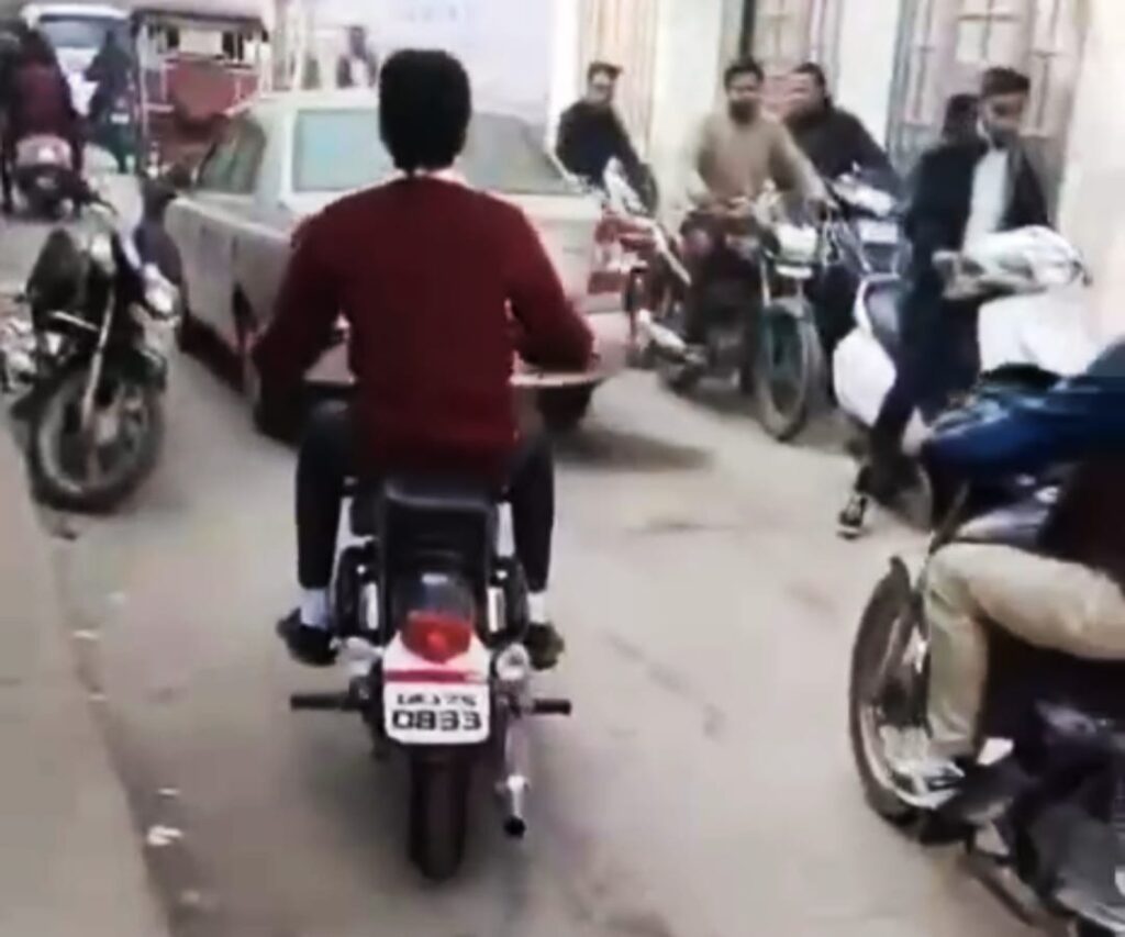 गंगनहर में पटाखे जैसी आवाज़ करने वाली बुलेट सीज, ₹14 हजार का चालान,,,