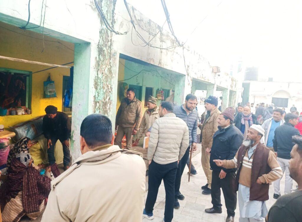 तहसीलदार विकास अवस्थी को दरगाह प्रबंधक का अतिरिक्त प्रभार सौंपे जाने के बाद से ही व्यवस्थाओं को पटरी पर लाने की कवायद हुई तेज ,,,