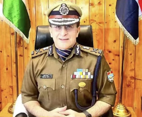 गणतंत्र दिवस के पावन अवसर पर उत्तराखंड पुलिस के मुखिया दीपम सेठ ने पुलिस महकमे को दिया बड़ा तोहफा,,,