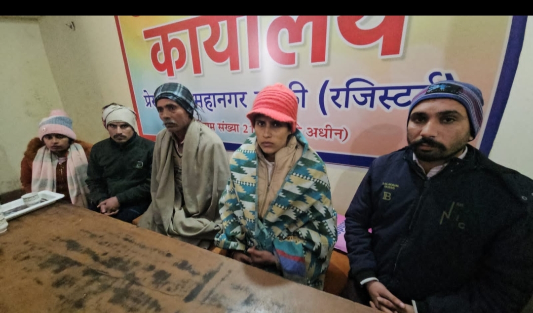 धनोरी निवासी पीड़ित महिला गर्भपात व दर सर निकालने का आरोप लगाते कहा कि परिजन ससुराल पहुंचे तो ससुराल वालों ने उन पर भी किया हमला जिसमें दो लोगों क़ो आई चोट,,,