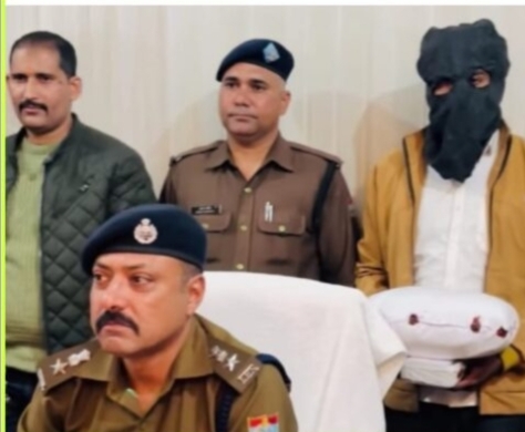 नहर पटरी पीर बाबा मंगलौर के पास हुए सनसनीखेज ब्लाइंड मर्डर केस का खुलासा एसएसपी हरिद्वार नवनीत सिंह भुल्लर ने प्रेसवार्ता के दौरान पूरे मामले का किया पर्दाफाश,,,