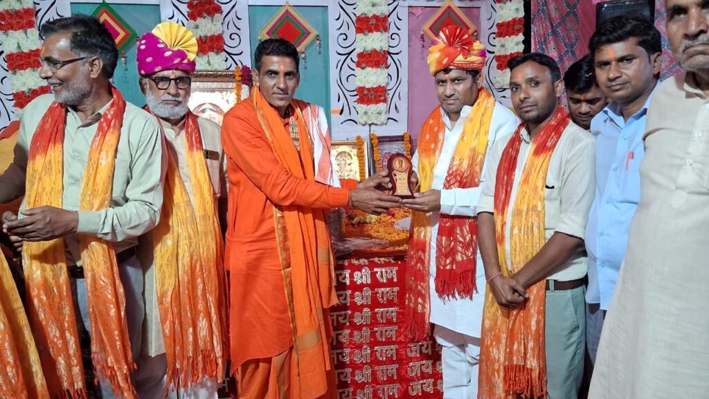 2 अप्रेल बालाजी जन्मउत्सव पर हो सरकारी छुट्टी घोषित,,,भगत जी