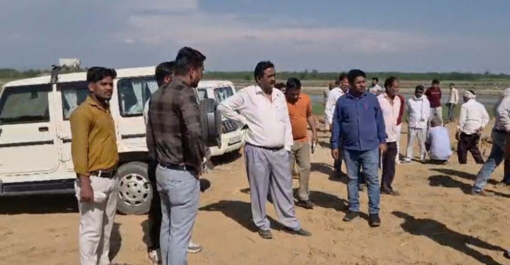 भगवानपुर में मिट्टी खनन पर सियासत और प्रशासन आमने-सामने,,,