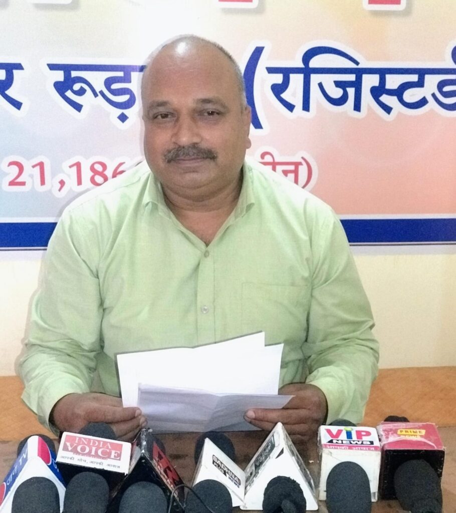 सरकार कार्रवाई करें वरना गौवंश संरक्षण का ढोंग बंद करें,,,आशीष सैनी