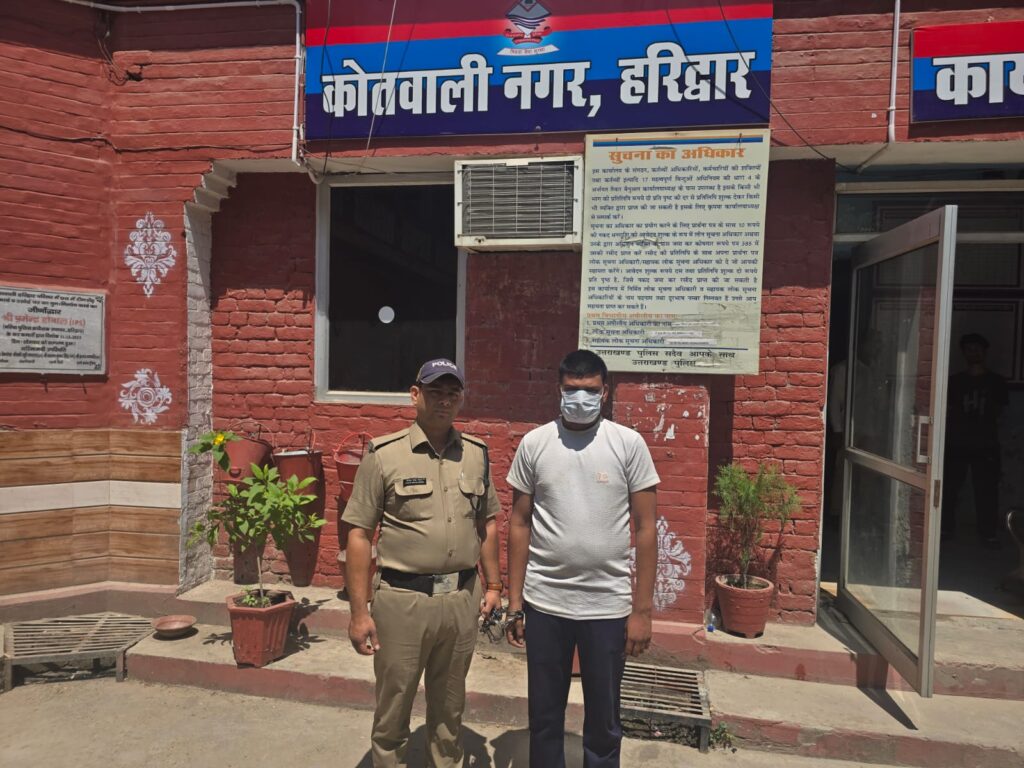 कोतवाली नगर क्षेत्र में मामूली कहासुनी ने खौफनाक रूप ले लिया, जहां एक युवक की पड़ोसी ने ईंट मारकर की हत्या ,,,