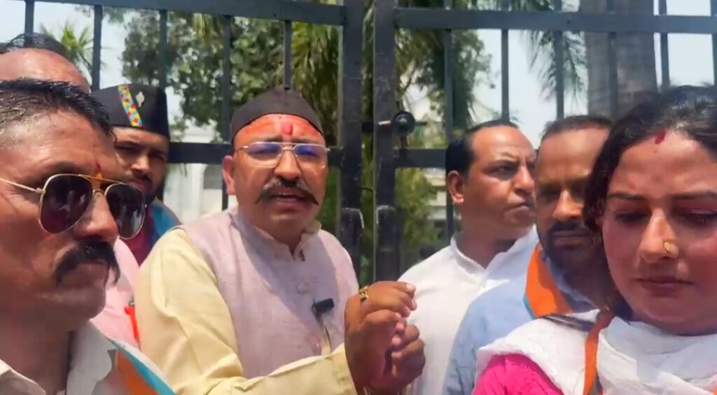 बहुचर्चित नगर निगम हरिद्वार भूमि खरीद घोटाले को लेकर एक बार फिर प्रदेश की सियासत गरमाई,,,