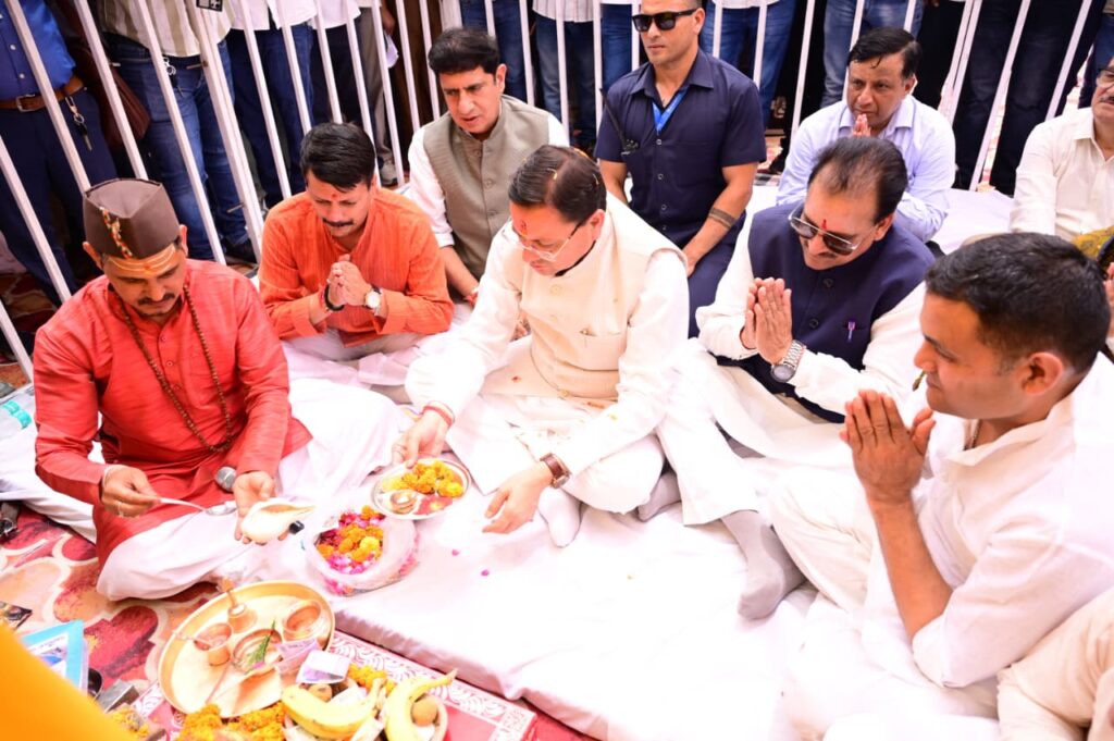 मुख्यमंत्री पुष्कर सिंह धामी ने हल्द्वानी में कुमाऊं मीडिया सेंटर भवन का शिलान्यास करते हुए पत्रकारों के लिए कई की बड़ी घोषणाएं,,,