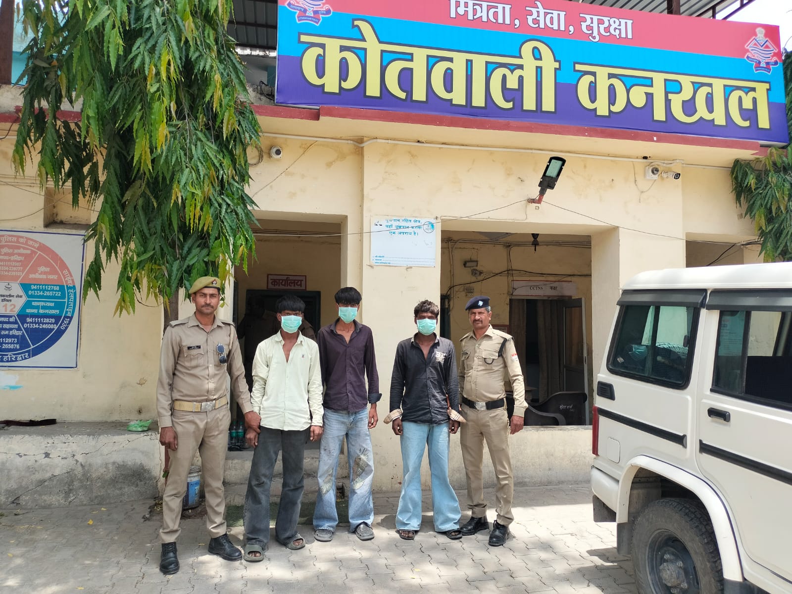 “पिल्ला गैंग” पर पुलिस का बड़ा प्रहार हुआ है। इंस्टाग्राम पर दबदबा बनाने और कमेंटबाजी को लेकर लोगों से मारपीट करने वाले गैंग के खिलाफ ताबड़तोड़ कार्रवाई ,,,
