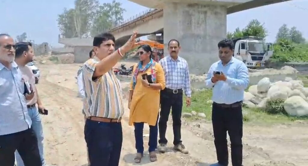 लंबे इंतजार के बाद साकार हो रहा सपना, सोलानी पुल जल्द होगा जनता को समर्पित,कैबिनेट मंत्री ने किया निरीक्षण,,,