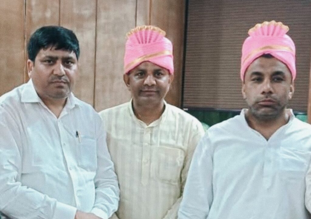 शहरी विकास विभाग द्वारा रामपुर नगर पंचायत में नामित किये गये सभासदों में मोहम्मद अखलाक व कलियर में मुर्सलीन उर्फ बाबा ने क्षेत्र के विकास का किया वादा,,,