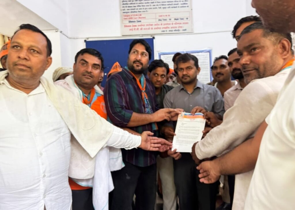 उत्तराखंड में लगातार सामने आ रहे पेपर लीक मामलों, भर्ती परीक्षाओं में अनियमितताओं और सरकारी स्कूलों के बंद होने के मुद्दे पर सुराज सेवा दल ने सरकार के खिलाफ खोला मोर्चा ,,,