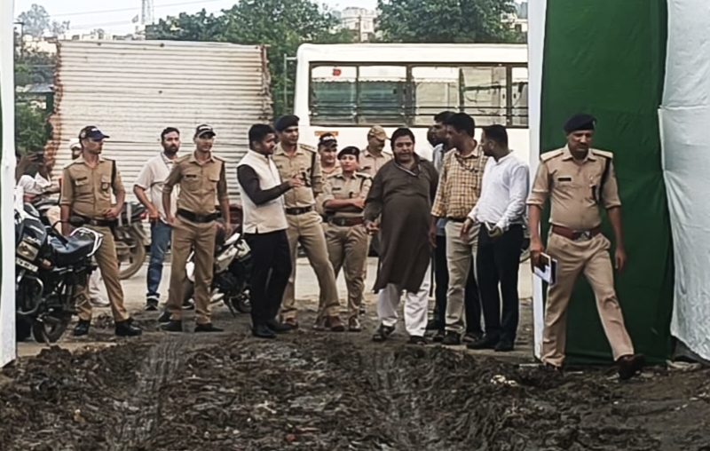 दरगाह साबिर पाक के 758वें सालाना उर्स/मेले को सकुशल संपन्न कराने के लिए पुलिस और प्रशासन ने सुरक्षा व्यवस्था का खाका किया तैयार,,, मेले को 4 जोन और 13 सेक्टरों में बांटकर पुलिस अधिकारियों की तय की जिम्मेदारियां,,,