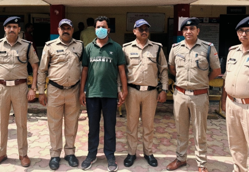 दो सगी बहनों का मर्डर करने वाला निकल सगा भाई पुलिस ने किया गिरफ्तार,,,