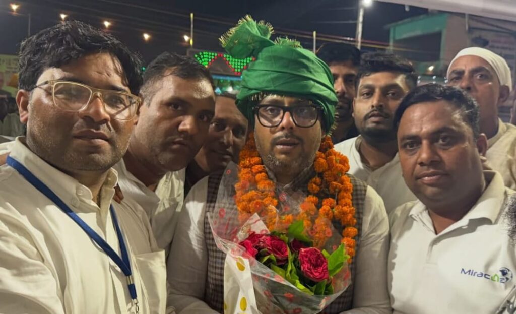 भाजपा अल्पसंख्यक मोर्चा के नवनियुक्त राष्ट्रीय अध्यक्ष ने साबिर पाक की दरगाह में पहुंचकर मांगी अमनो-शांति की दुआएं,पेश किए चादर व अकीदत के फूल,,,