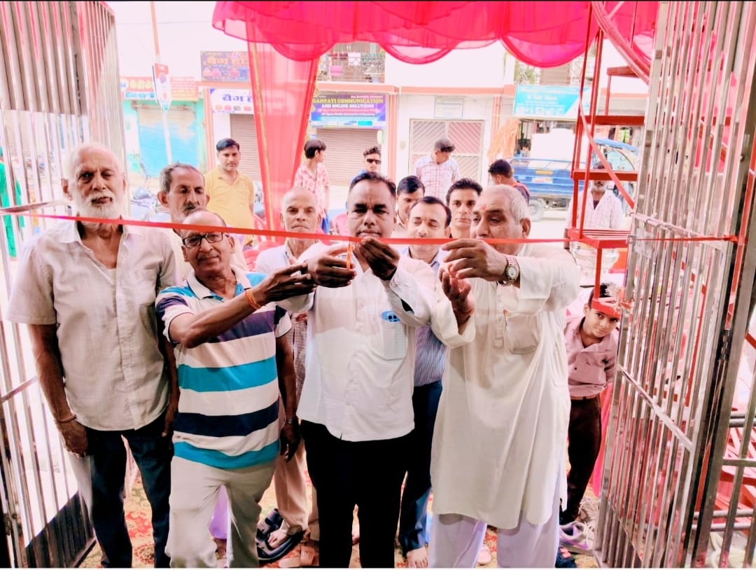 धर्म से अलग, इंसानियत और सौहार्द का रिश्ता सर्वोपरि; नवरात्रि पर अहसान अंसारी के हाथों मंदिर उद्घाटन ने दिया सामाजिक एकता का संदेश